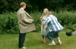 XXX Cutie pie en medias negras se modelo paraguaya cojiendo masturba con un juguete