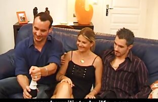 XXX Amateur diversión en la paraguayas sexo casero sofá